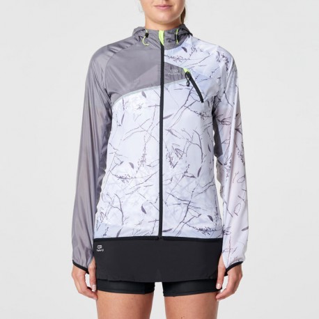 Chamarra rompeviento trail running gris claro amarillo mujer-DeportesyEjercicio- Impermeables y rompevientos